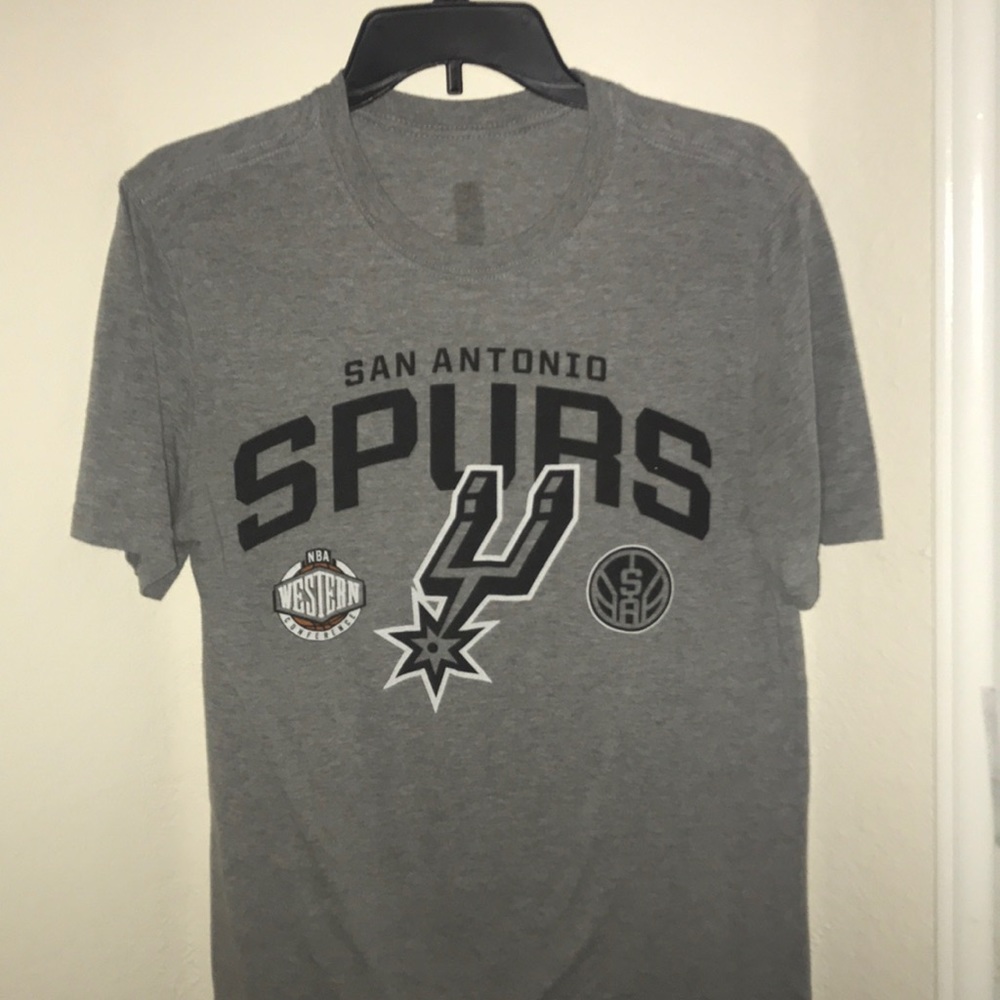 Men’s Small NBA Spurs T Shirt
